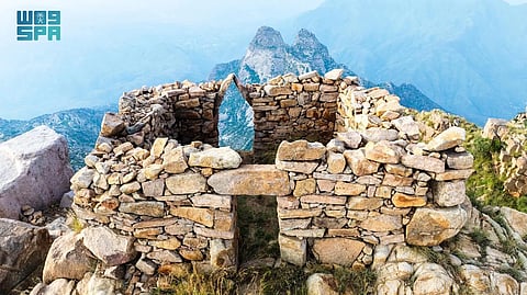 "مصلّى جبل شدا الأعلى".. موقع جغرافي أثري يستهوي أهالي وزوار الباحة