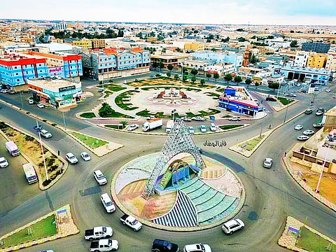 شتاء قارس في القريات... درجات تحت الصفر تجمد المياه وتُبقي الأهالي في بيوتهم