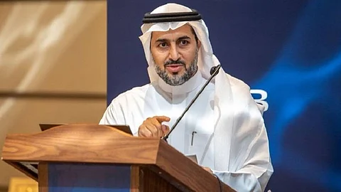 نائب وزير البيئة والمياه والزراعة منصور بن هلال المشيطي