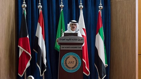 "خبراء أجانب لتجهيز زوارق مفخخة".. "تقييم الحوادث" يصدر بيانًا بشأن استهداف "مبنى" بميناء الصليف بالحديدة