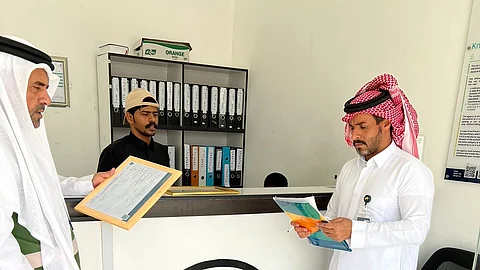 نجران.. "لجنة التوطين" تتابع جولاتها الرقابية على نشاط محلات تأجير السيارات بالمنطقة