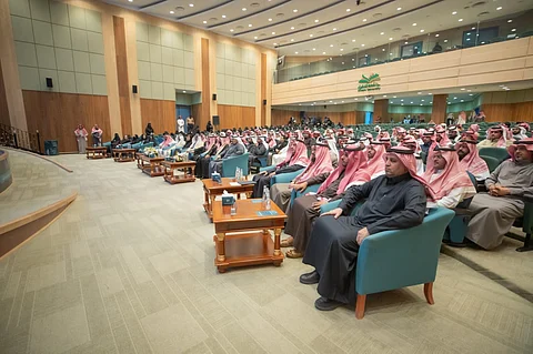 جامعة شقراء تختتم مؤتمر "الأسرة السعودية وجودة الحياة للأبناء" برعاية أمير الرياض