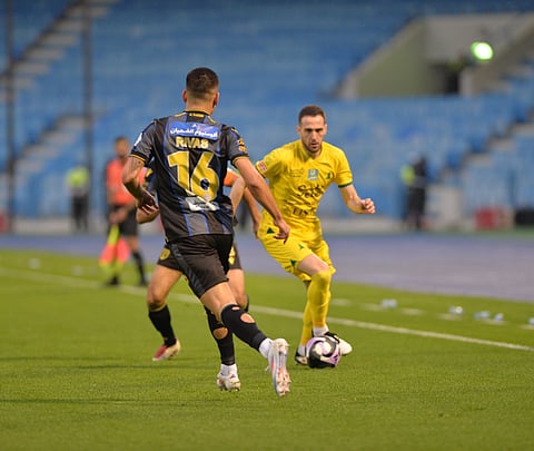 في الجولة 20 من دوري روشن.. الوقت القاتل يعيد التعاون لسكة الانتصارات من أمام الخليج