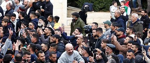 الاحتلال يفرج عن الدفعة السادسة من المعتقلين ضمن اتفاق وقف إطلاق النار