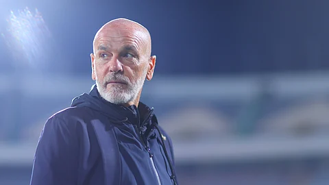 ستيفانو بيولي مدرب نادي النصر
