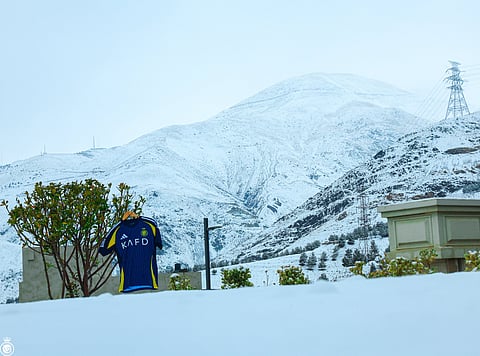 الثلوج تغطي طهران قبل ساعات قليلة من لقاء النصر وبيرسيبوليس الإيراني