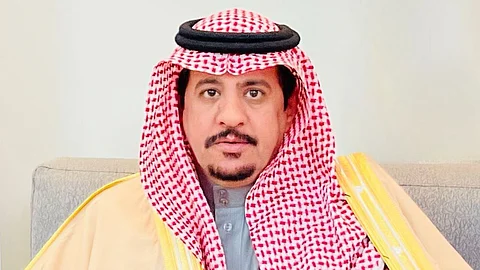 محافظ عفيف عبدالله بن محمد الشرافا