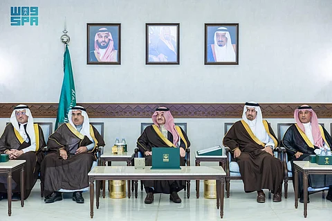 يوفر ألف فرصة عمل ويضم فندقًا بمساحة 4 آلاف متر .. أمير الشرقية يدشن مشروع "سي فرونت" بالقطيف