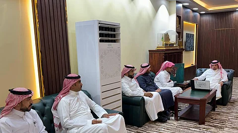 محافظ العارضة يدشن الخطة الاستراتيجية لجمعية البر ومشاريع رمضان 2025 ويسلّم خمس وحدات سكنية