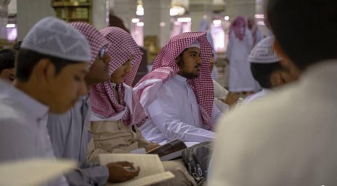 تعزيزًا لرسالة القرآن في الشهر الكريم.. "رئاسة الشؤون الدينية" تُطلق الدورة القرآنية الرمضانية