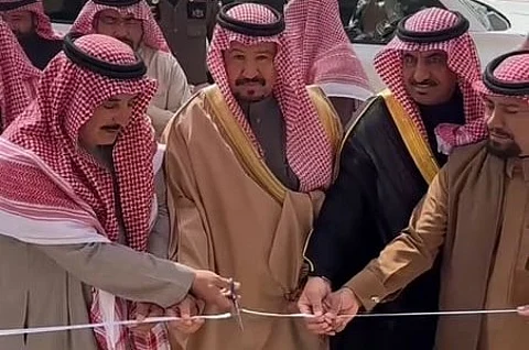 بالصور.. "الحمين" يدشن ضيافة مركز كبار السن والمتقاعدين بالرين