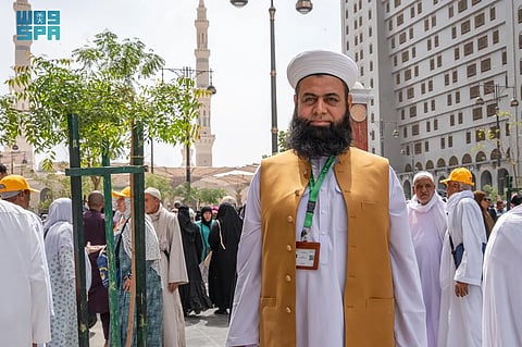 وسط أجواء إيمانية.. ضيوف خادم الحرمين يؤدون صلاة الجمعة في المسجد النبوي