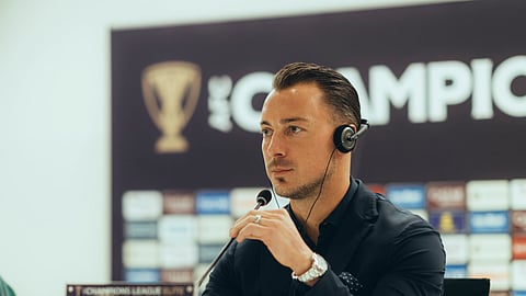 مدرب الأهلي "يايسله": مستعدون ومتفائلون لتحقيق نتيجة رائعة أمام الريان