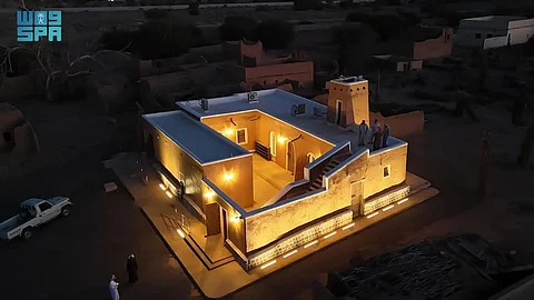 "مشروع محمد بن سلمان لتطوير المساجد التاريخية" يجدد مسجد القلعة بالمدينة المنورة