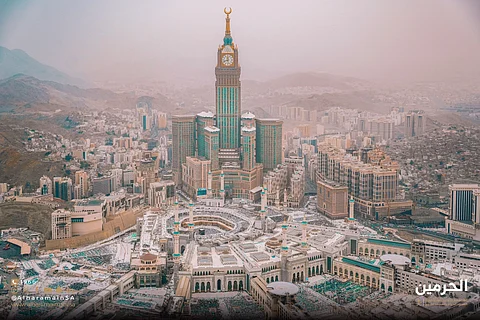 لقطات جوية ساحرة عبر "طيران الأمن".. المسجد الحرام كما لم تره من قبل