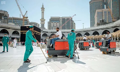 في 35 دقيقة.. إنجاز نظافة المسجد الحرام دون التأثير على ضيوف الرحمن