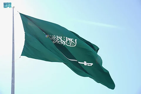 السعودية تحتفي غدًا بـ"يوم العلم".. اعتزازًا بقيمه الوطنية