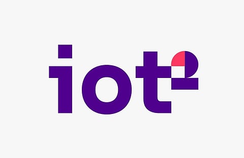 iot squared  تكرّم من هيئة الاتصالات لابتكارها التنظيمي المتميز وتوقّع شراكة استراتيجية لتعزيز تقنيات الذكاء الاصطناعي