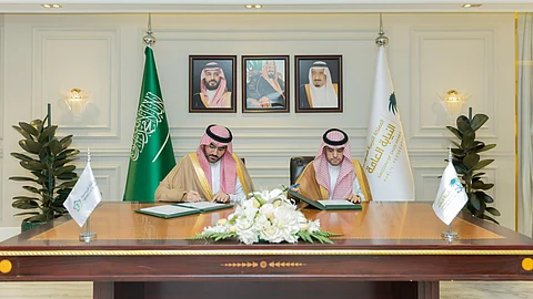 النيابة العامة ووزارة الرياضة توقعان مذكرة تفاهم لتعزيز التعاون المشترك
