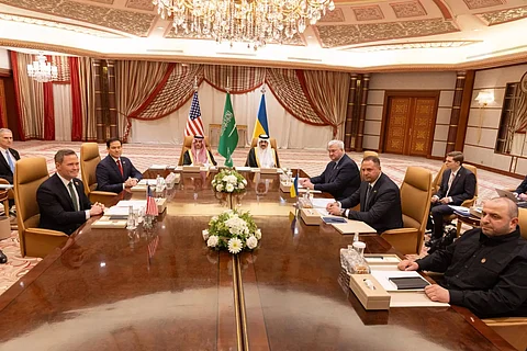 وزراء خارجية مجموعة السبع يشيدون بالاجتماع الذي عُقد بين الولايات المتحدة وأوكرانيا في المملكة