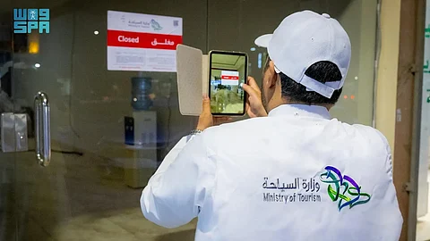 "السياحة" تُكثِّف الرقابة على مرافق الضيافة في مكة والمدينة خلال رمضان