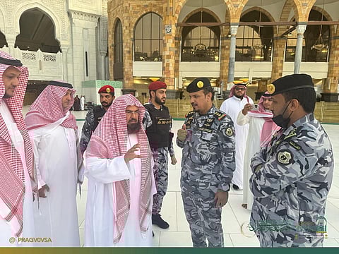 السديس يعلن نجاح خطة العشر الوسطى ويشدد على تعزيز التجربة الرقمية لخدمة القاصدين