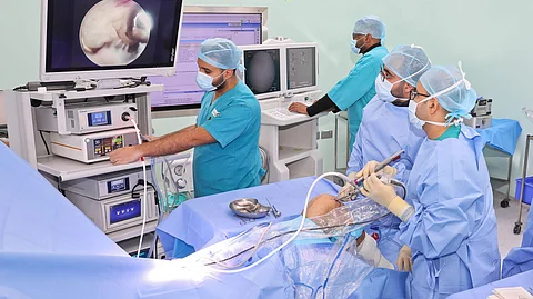 "استبدال مفصل الركبة" في مستشفى الدكتور سليمان الحبيب بالقصيم.. المشي بعد العملية ببضع ساعات