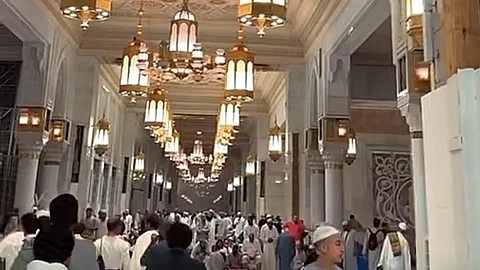 شاهد جانب من جهود القوات الخاصة للأمن الدبلوماسي في التوسعة الثالثة بالحرم المكي