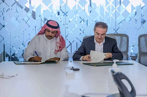 "خيرات" و"المباني" توقّعان اتفاقية شراكة لدعم برنامج التوطين