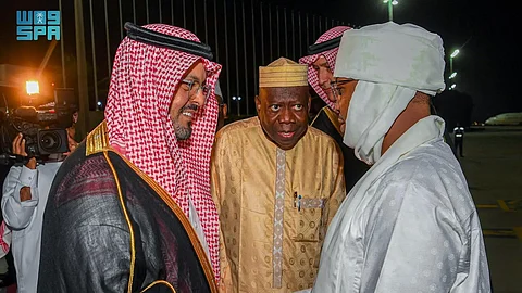 رئيس جمهورية تشاد يصل إلى جدة