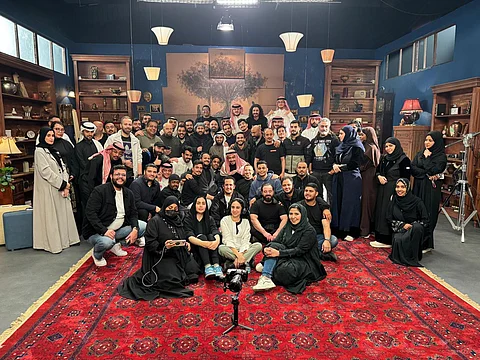 برنامج "مشورة".. نموذج إعلامي يجمع الفكرة العميقة والبساطة في الطرح والاحترافية