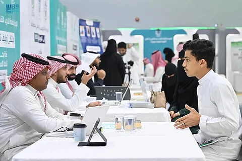 9 سنوات من التقدم.. انخفاض معدلات البطالة على وقع رؤية 2030