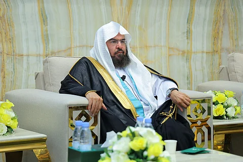 وسط أجواء تعبُّدية روحانية.. السديس يعلن نجاح الخطة التشغيلية لرابع جمعة من رمضان