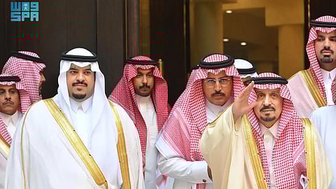 أمير منطقة الرياض ونائبه يستقبلان المُهنئين بعيد الفطر