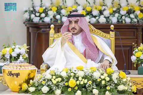 أمير منطقة الجوف يستقبل المهنئين بعيد الفطر