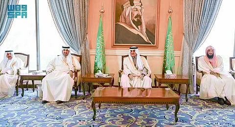 أمير تبوك ونائبه يستقبلان المهنئين بعيد الفطر