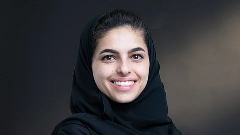 الشيهانة بنت صالح العزاز