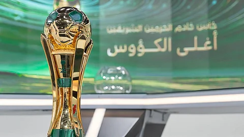 "أغلى الكؤوس": الشباب والاتحاد قمة منتظرة.. من يعايد جماهيره بالفرح؟