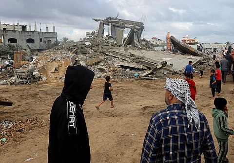 إسرائيل تمهِّد لاجتياح رفح.. ومخاوف من مخطط تهجير قسري لسكان غزة