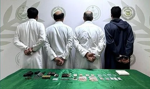 الشرقية.. إحالة 4 مواطنين للنيابة العامة بعد تورطهم في ترويج الحشيش
