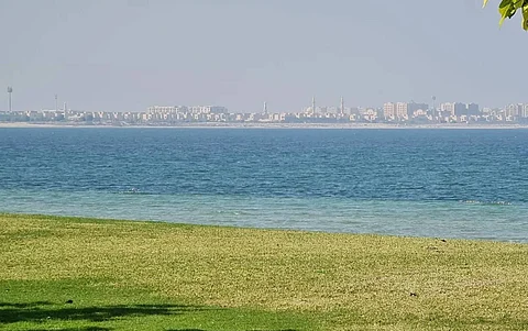 تبعد الهزة الأرضية 55 كم عن شرق مدينة الجبيل