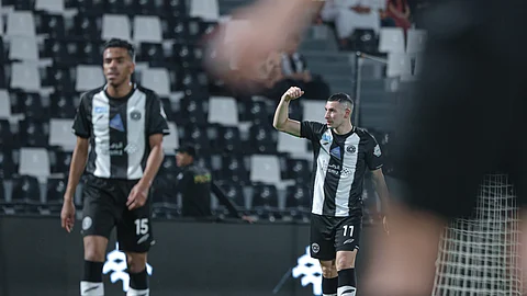 الجولة 27 من دوري روشن.. الشباب يكسب الخلود بثنائية "جوانكا" و"حمدالله"