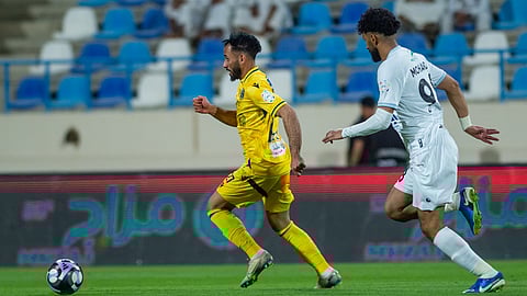 التعادل الإيجابي يحسم مواجهة الأخدود والتعاون