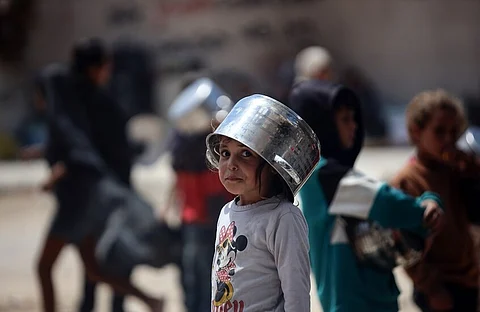 سلاح حرب وأداة إبادة.. إسرائيل تقطع الماء عن أكثر من 2.4 مليون فلسطيني في غزة