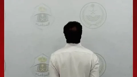 القبض على مواطن كسر زجاج مواقف حافلات بالرياض.. والأمن العام: التعدي على الممتلكات العامة جريمة