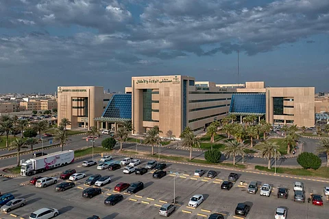 اختراع سعودي يحصد فضية جنيف الدولية عبر مستشفى الولادة والأطفال بالدمام