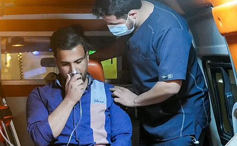 العاصفة الرملية بالعراق.. تسجيل أكثر من 3700 حالة اختناق وتحذير لمرضى الجهاز التنفسي