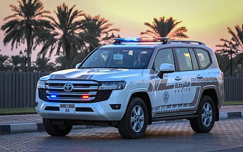 شرطة الشارقة: 5 وفيات و19 إصابة في حريق برج سكني يقطنه 1500 شخص