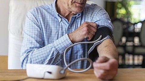 دراسة : هذه الفاكهة تحميك من الضغط والشيخوخة.. تناولها يوميًا