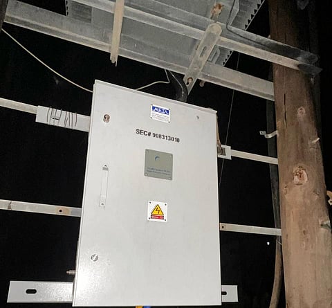 "السعودية للكهرباء": استبدلنا قاطع الكهرباء المكشوف في "أبو العشرة" بجازان ونواصل الأعمال الميدانية لتعزيز السلامة